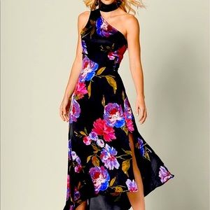 Choker detail floral dress from Venus